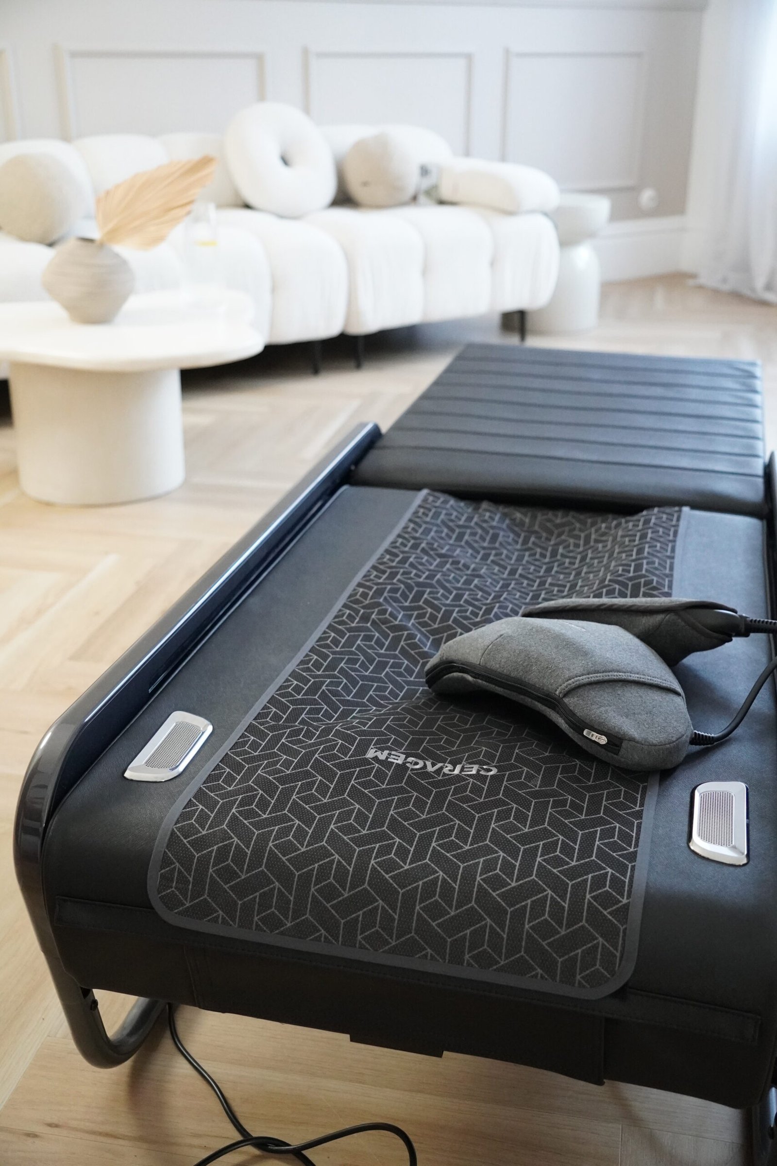 Thera Plus (‎CGM MB-1901)