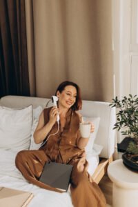 Ultra Ulga — koreańska technologia wellness, Deanna Franks
